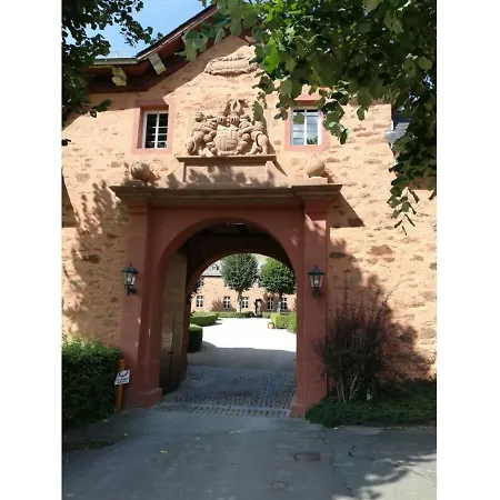 Apartment Ferienwohnung Wasserschloss *